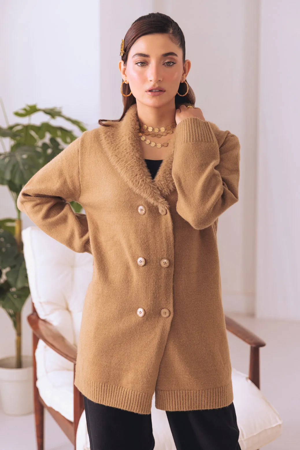 BEIGE COAT COLLAR FULL SLEEVES CARDIGAN SWEATER (24X-076-66)