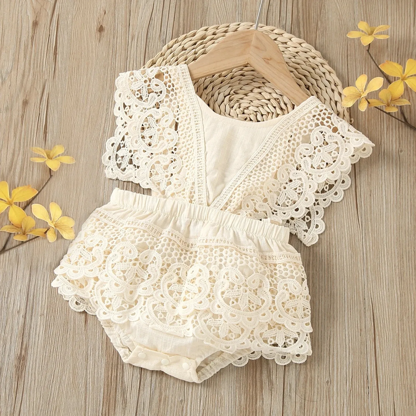 Cake Smash Outfit Girl - Boho Baby Romper, Lace Stockings and Floral Headband