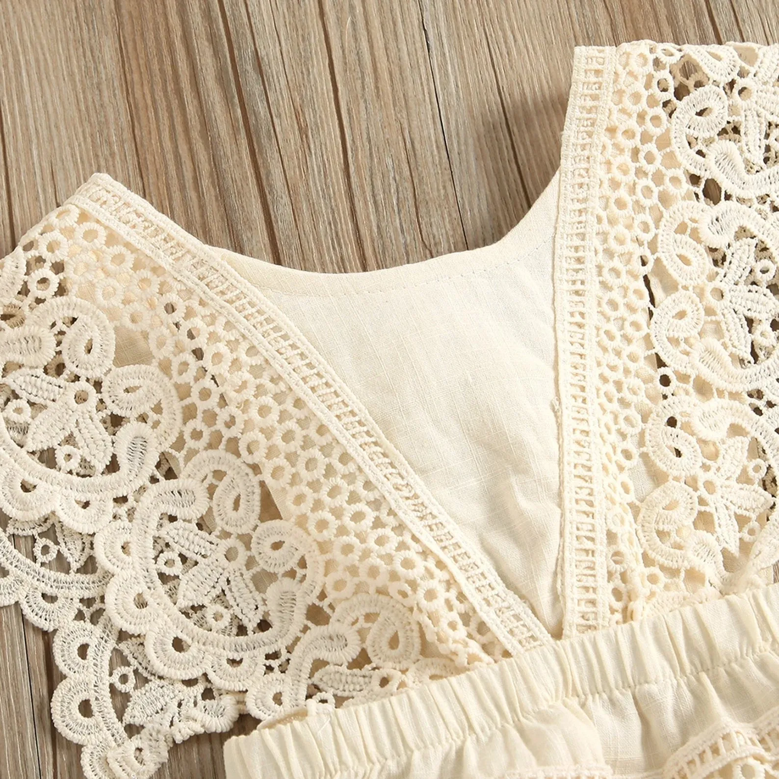 Cake Smash Outfit Girl - Boho Baby Romper, Lace Stockings and Floral Headband