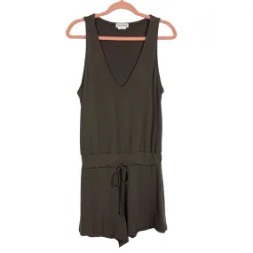 Lovers   Friends Grey Knit Drawstring Romper- Size S