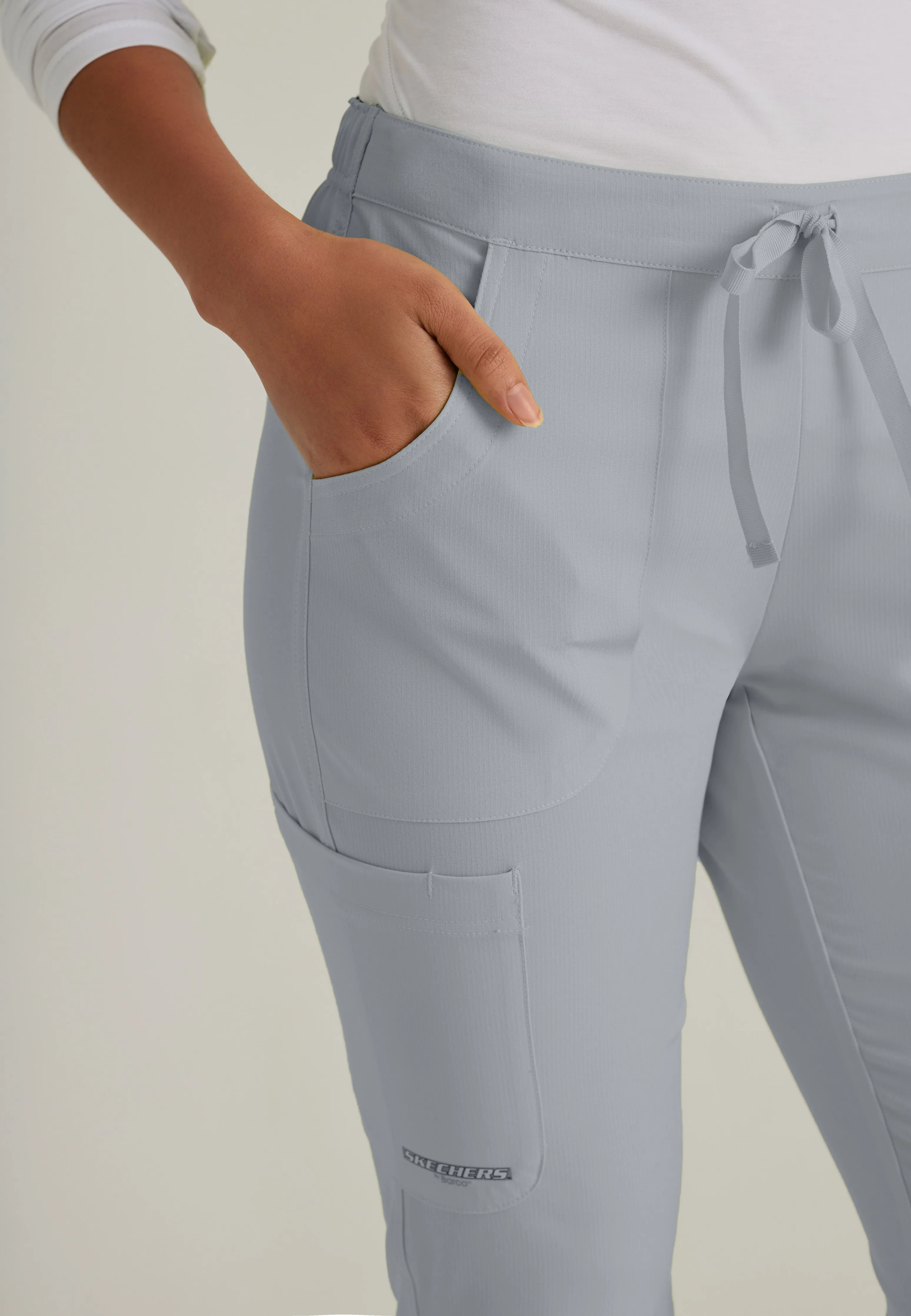 Reliance 3-Pocket Mid-Rise Straight Leg Scrub Pant