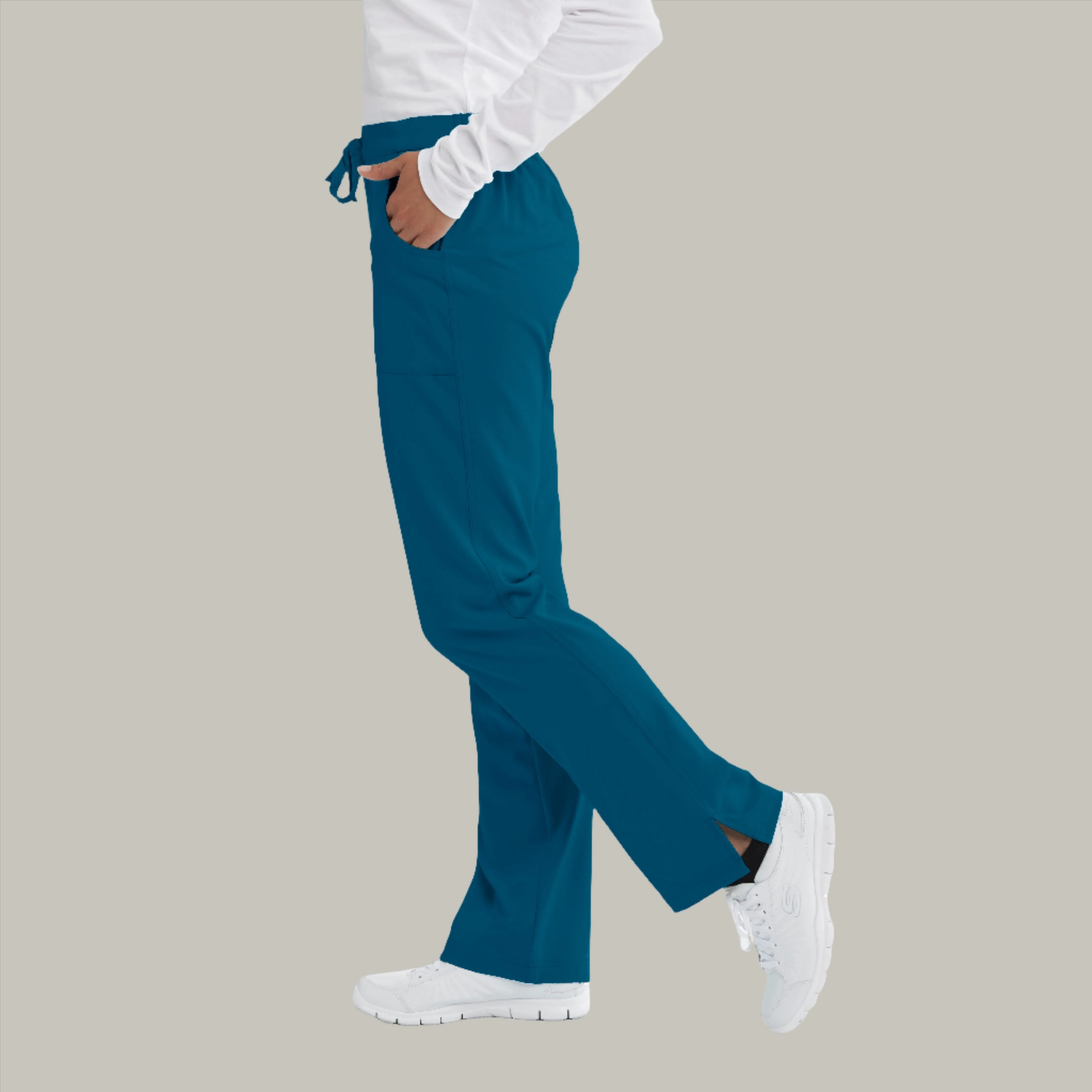 Reliance 3-Pocket Mid-Rise Straight Leg Scrub Pant